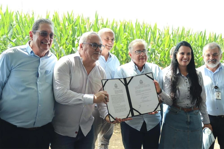 Governo de SP e Prefeitura de Pindamonhangaba fecham parceria para alavancar cadeia da pecuária de leite no município