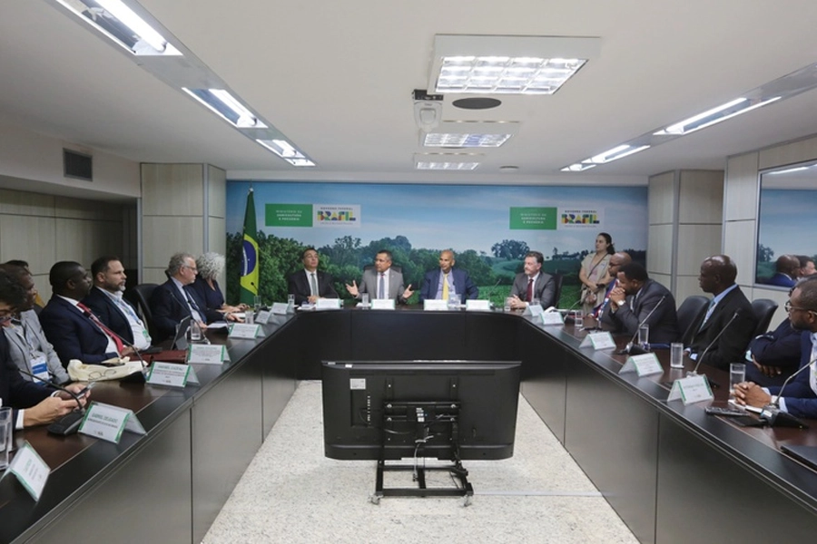 Mapa recebe representantes do Caribe e do IICA para alinhamento de cooperação internacional