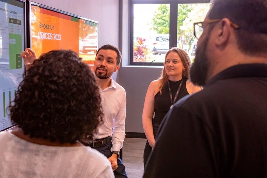 AGCO aposta em capacitação internacional de seus líderes