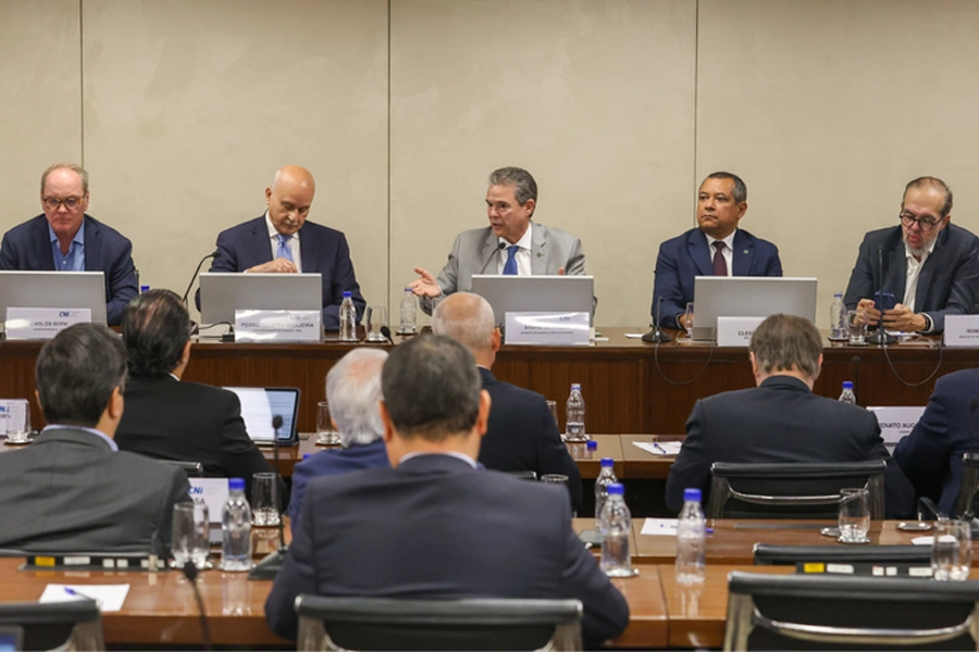 Ministro André de Paula participa de reunião do Coagro e reforça parceria com setor produtivo