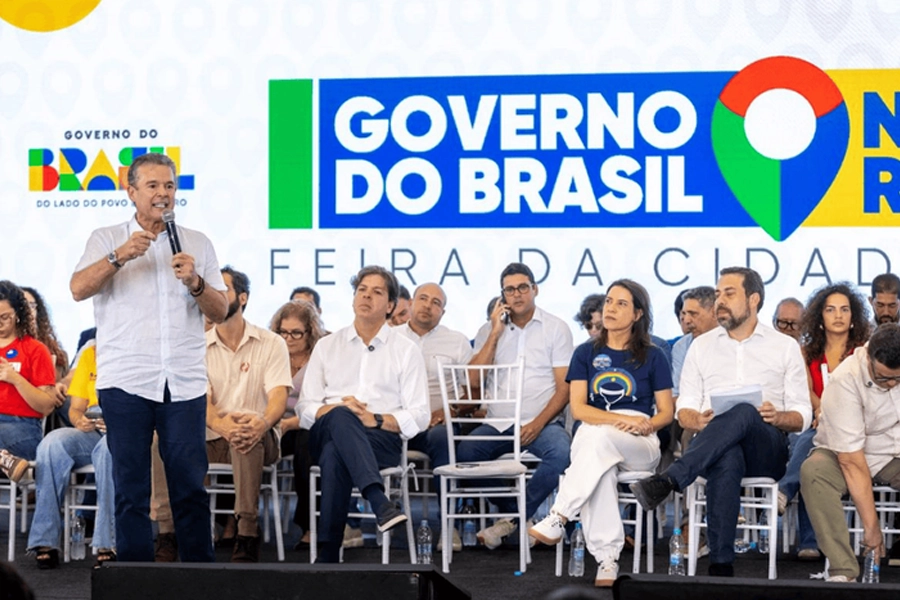 Ministro André de Paula participa do programa Governo do Brasil na Rua, no Recife