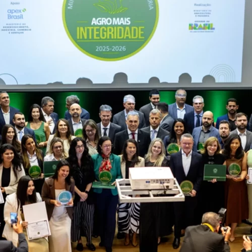 52 representantes do agronegócio brasileiro são premiados com o Selo Agro Mais Integridade