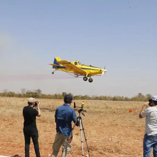 Brasil chega a 2,7 mil aeronaves agrícolas em operação no País