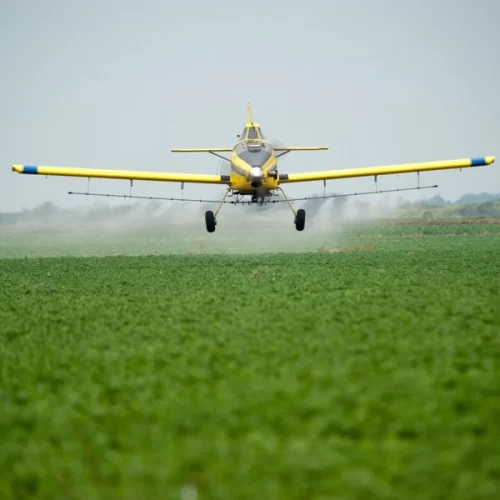 Aviação Agrícola: PGR, AGU, Senado e Câmara se opõem a ação contra o setor