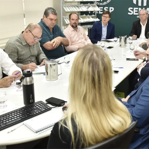 Comissão analisa metodologia de estimativa de safra do Fundecitrus