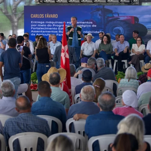 Ministro Carlos Fávaro destaca mecanização e ciência para garantir mais eficiência na produção familiar