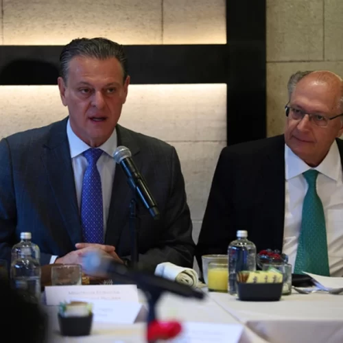 Ministro Carlos Fávaro destaca relevância do mercado mexicano em encontro empresarial