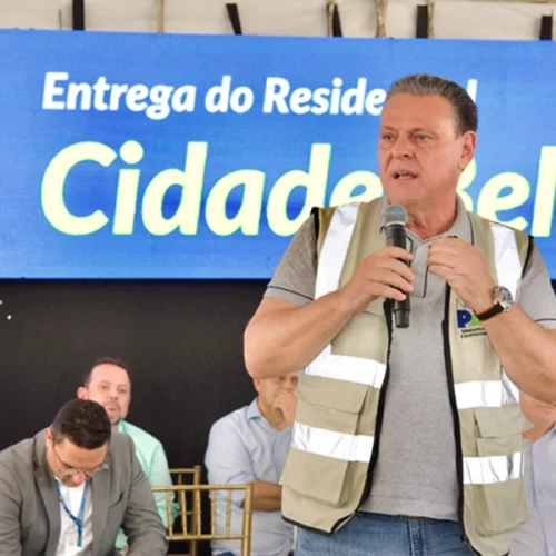 Representando o Governo Federal, ministro Fávaro entrega moradias do Minha Casa, Minha Vida em Nova Mutum (MT)