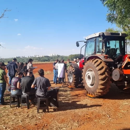 Governo de SP avança em parceria com a iniciativa privada para qualificar mão de obra rural