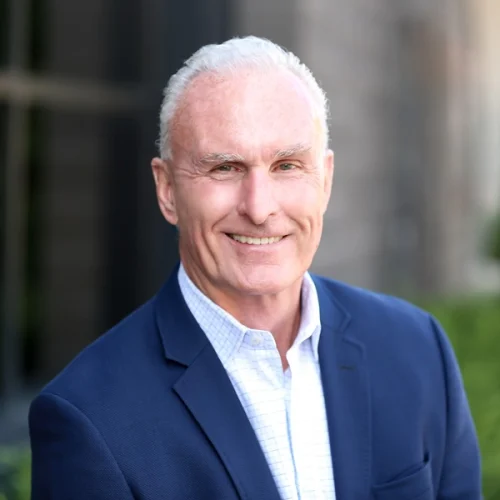 Presidente e diretor executivo (CEO) da NOVUS, Dan Meagher, recebe o 2026 International Visionary Award