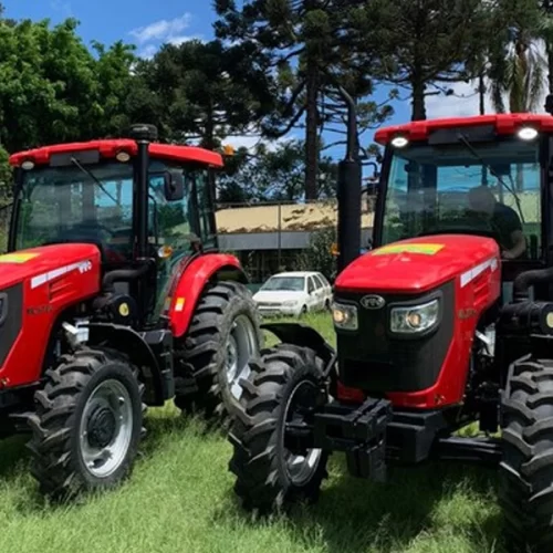 Mapa continua fortalecendo o agro paranaense com novas entregas de máquinas agrícolas pelo Promaq