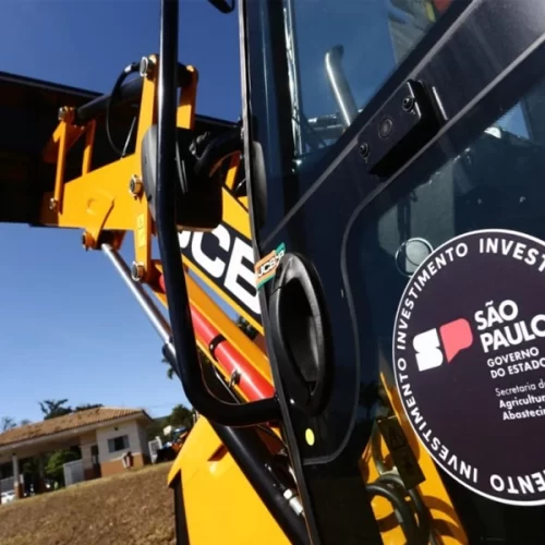 Com investimento de R$86 milhões, Governo de SP entrega maquinários agrícolas e amplia suporte ao agro paulista