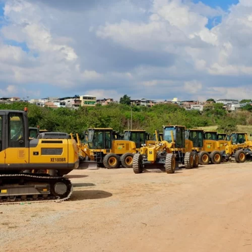 Governo Federal entrega mais de 300 máquinas agrícolas para beneficiar 301 municípios de Minas Gerais