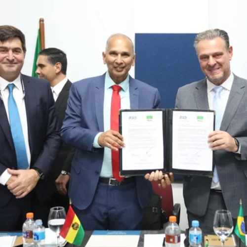 Ministro Fávaro destaca cooperação estratégica durante reunião do Conselho Agropecuário do Sul