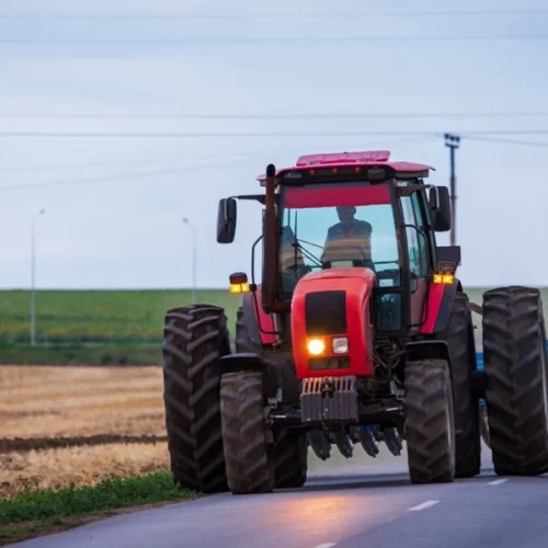 Sanidade Vegetal – Para prevenção e contenção do Amaranthus palmeri, Defesa Agropecuária publica medidas de controle de trânsito de máquinas e implementos agrícolas